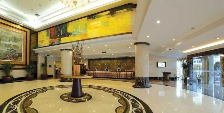 Фучжоу: Fuzhou Golden Hotel