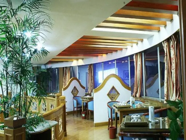 Фучжоу: Fuzhou Golden Hotel
