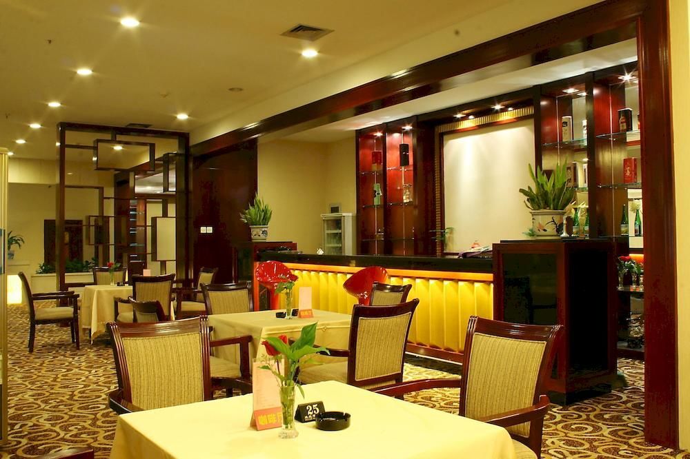 Фучжоу: Fuzhou Golden Hotel