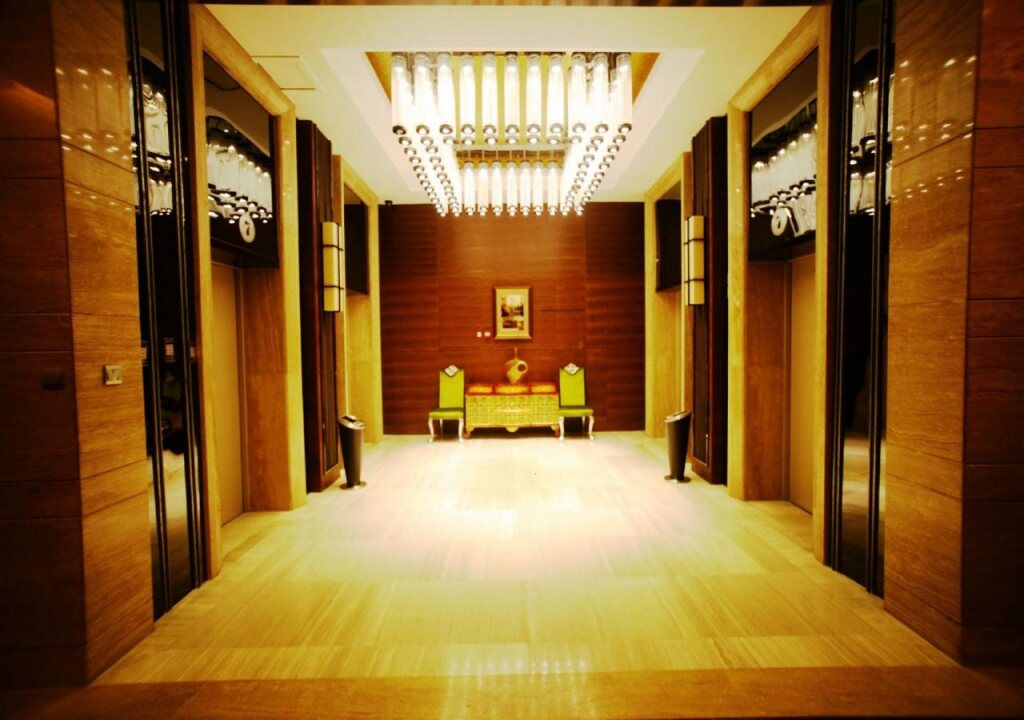 Харбин: Manhattan Hotel