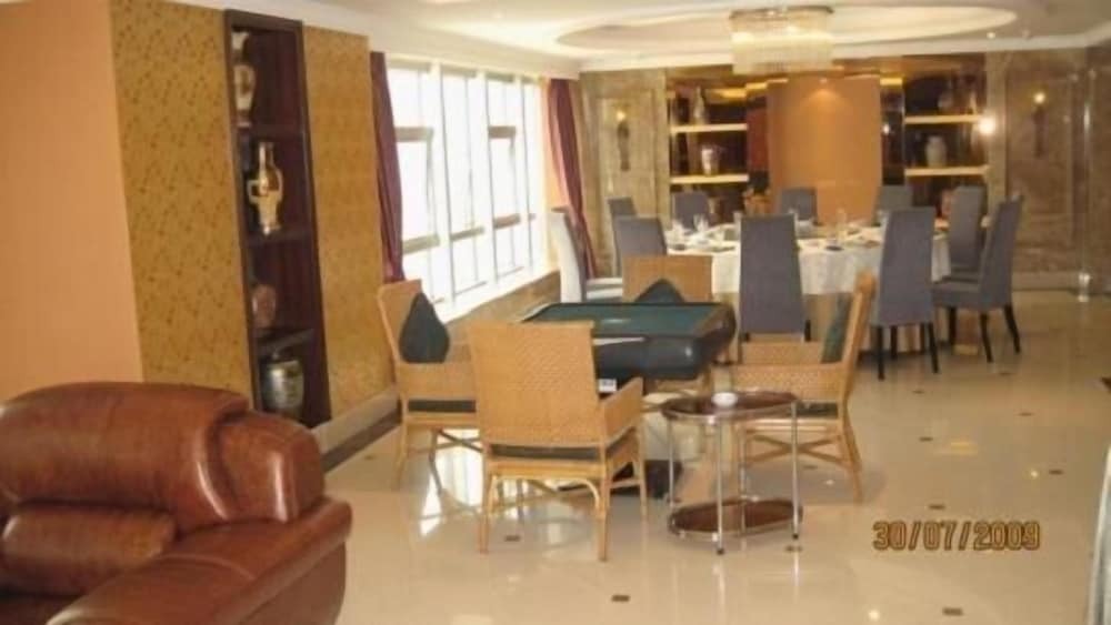 Гуанчжоу: Huaweida Hotel