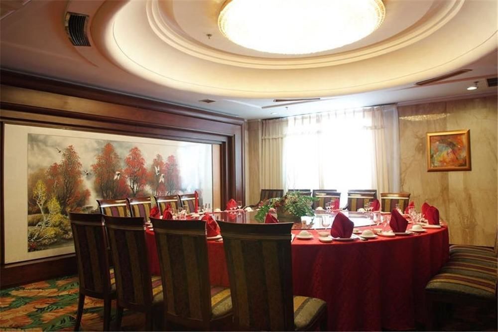 Далянь: Xinghai Golf Hotel