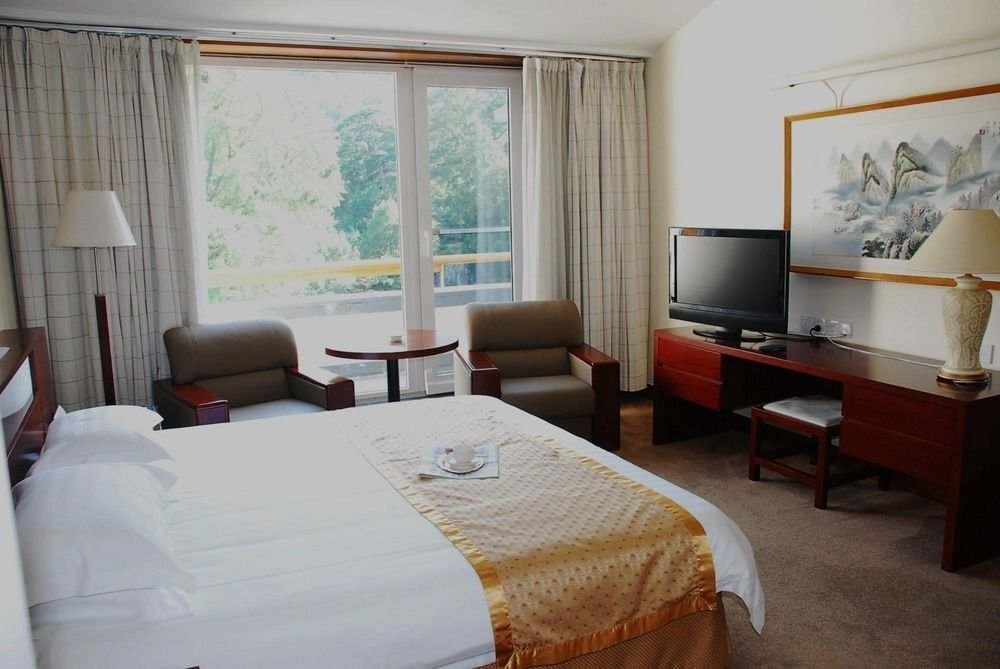 Пекин: Fragrant Hill Hotel Beijing