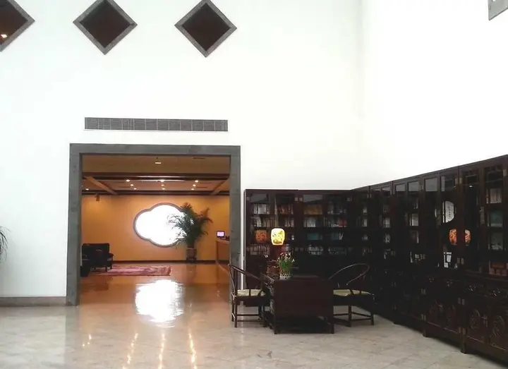 Пекин: Fragrant Hill Hotel Beijing