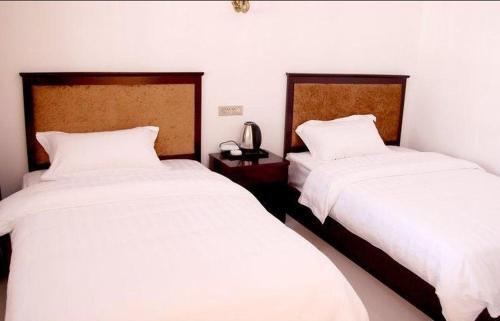 Эньши: Luofu Hotel