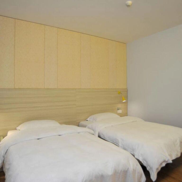 Дунгуань: Wenxing Hotel Chain Dongguan Qifeng