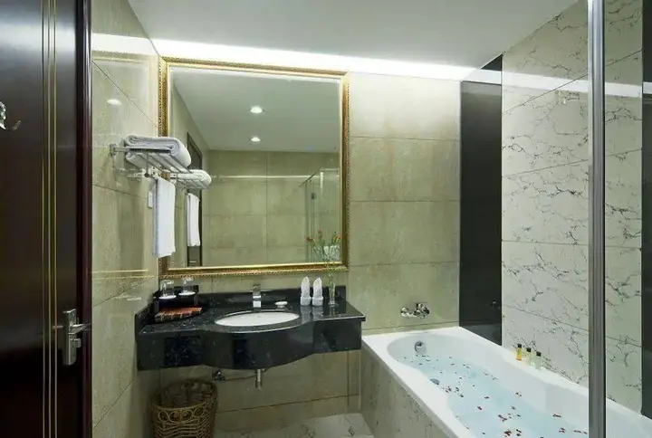 Чжуншань: Jinhong Hotel