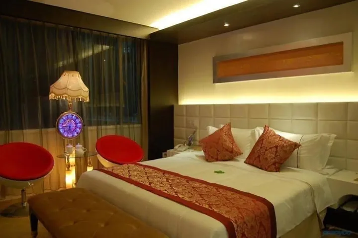 Чжуншань: Jinhong Hotel