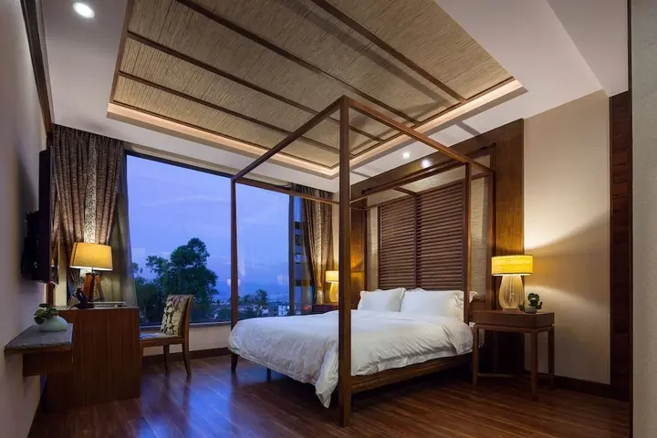 Дали: Dali Valley Resort