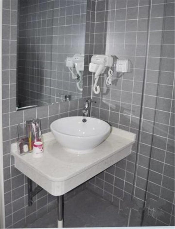 Лянфан: City 118 Hotel Xianghe Furniture City Branch