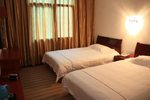 Пингбайинг: Linyuan Lijing Hotel