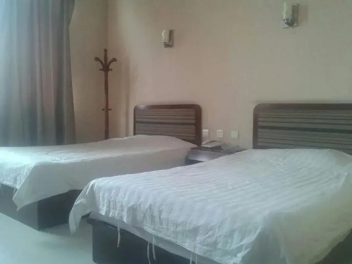 Хандань: Zhicheng Inn