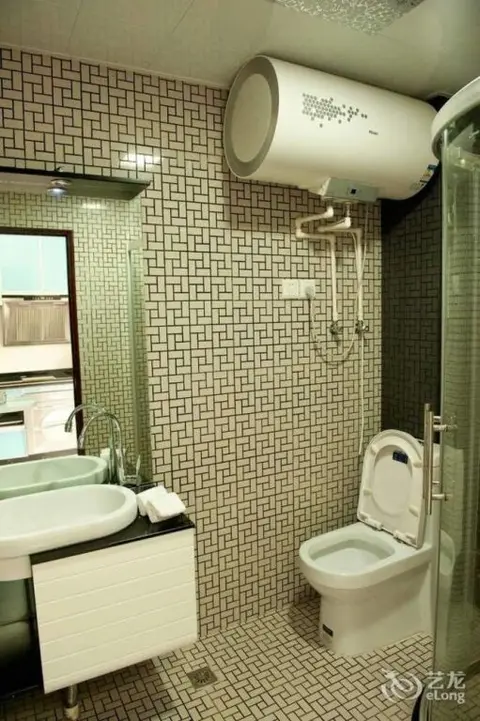 Шэньчжэнь: Shenzhen four seasons seaview hotel apartment (dameisha Aegean sea store)