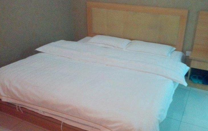 Лянфан: Huayang Inn