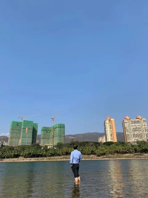 Цзинхун: Xishuangbanna Aerial Garden Jinjiangnan Mekong River South Business Hotel