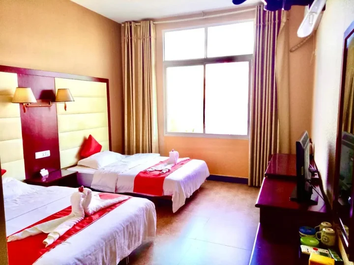 Цзинхун: Xishuangbanna Aerial Garden Jinjiangnan Mekong River South Business Hotel