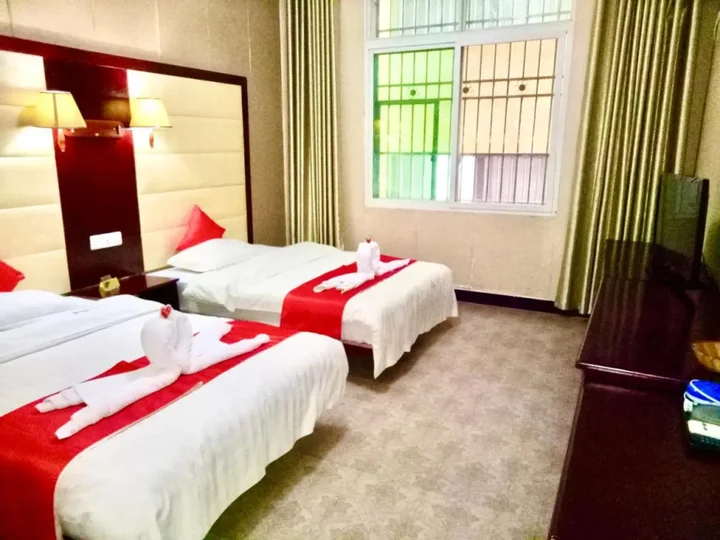 Цзинхун: Xishuangbanna Aerial Garden Jinjiangnan Mekong River South Business Hotel
