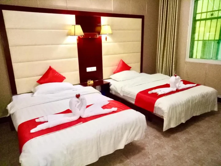 Цзинхун: Xishuangbanna Aerial Garden Jinjiangnan Mekong River South Business Hotel