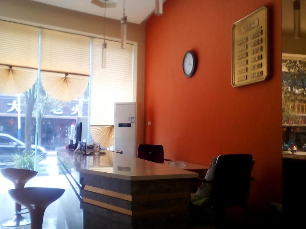 Enshi Fast 8 Business Inn — фото 4