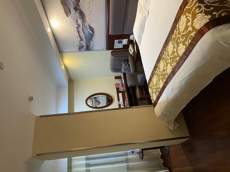 Шанхай: Greentreea Inn Shanghai Jinshan Wanda Plaza Longxi