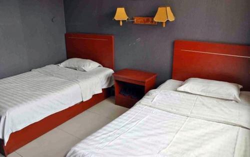Синтай: Haoting Express Hotel First Branch