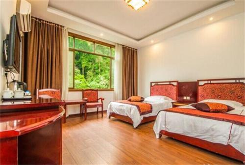 Лешан: Fuhu Temple Qiaotou Hotel