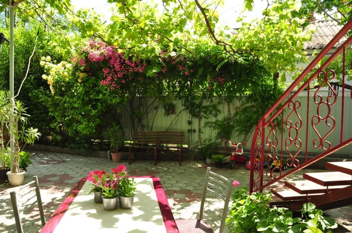 Анапа: Guest House Korsika