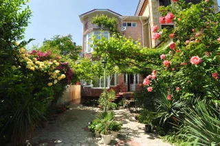 Анапа: Guest House Korsika