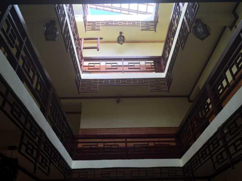 Ибинь: Lushengzhai Inn