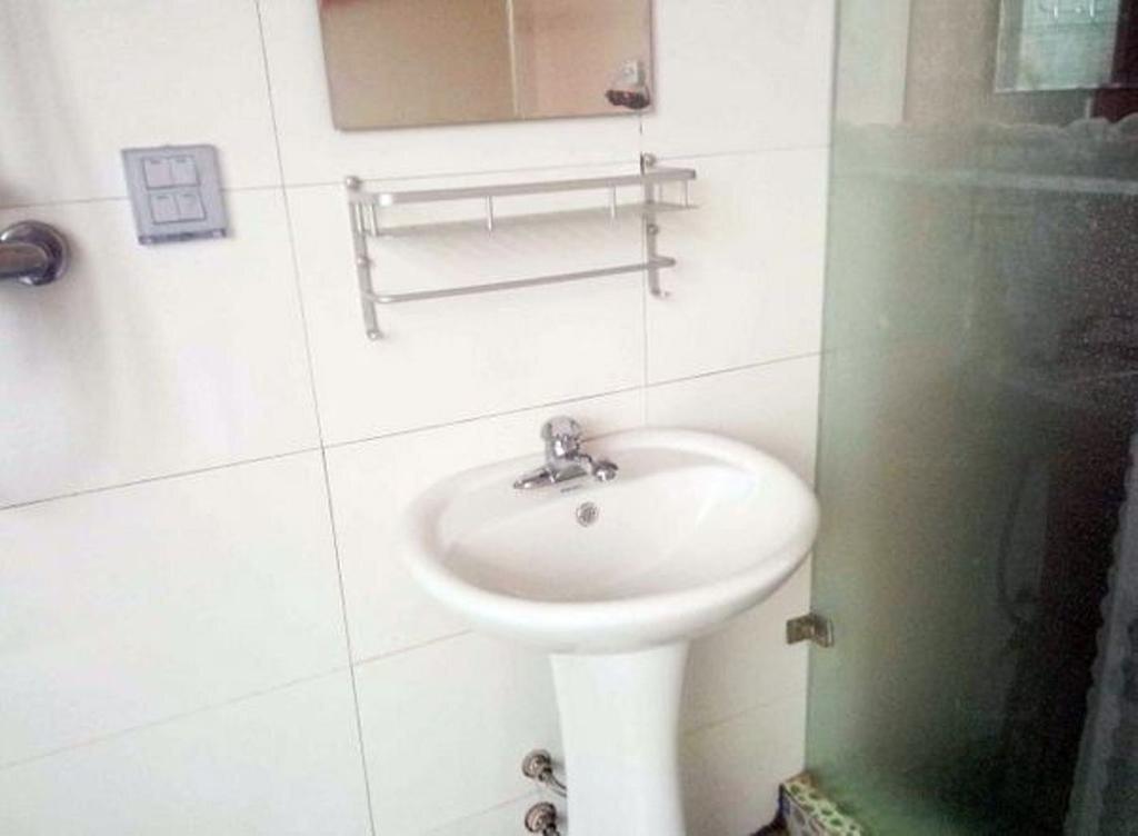 Таншань: Wanchao Inn