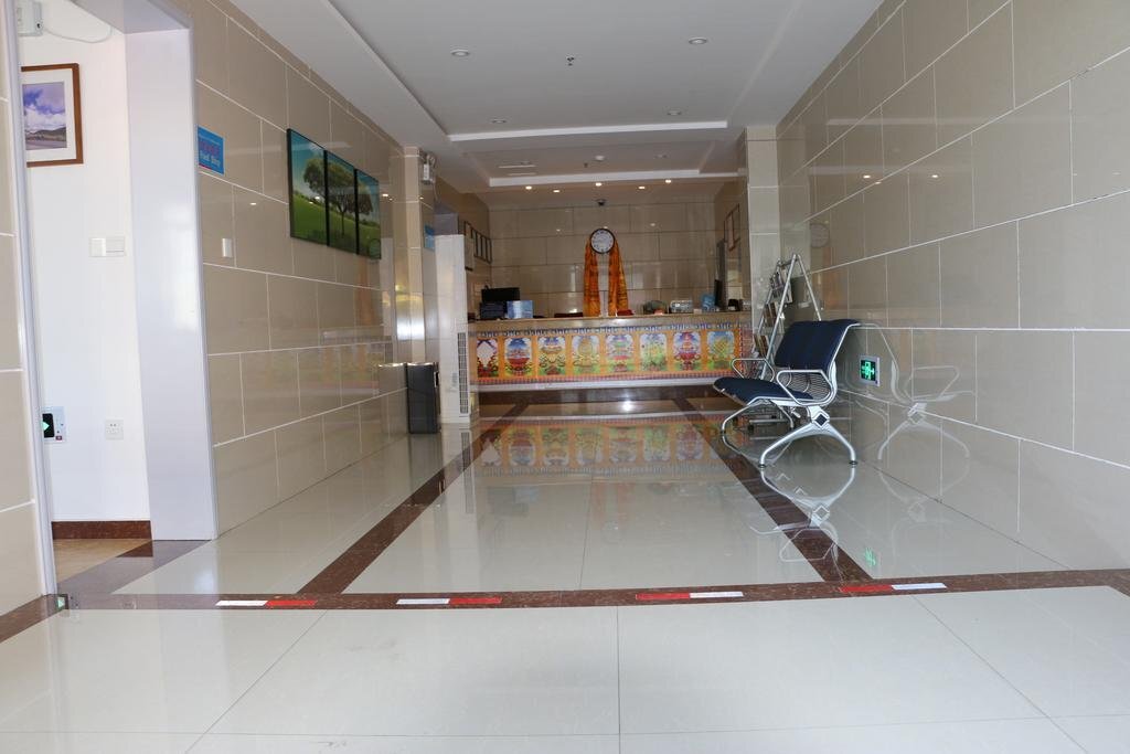 Синин: Qinghai Yuntong Hotel