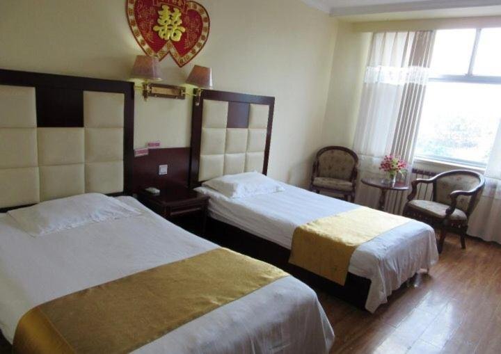Цанчжоу: Changcheng Busines Hotel