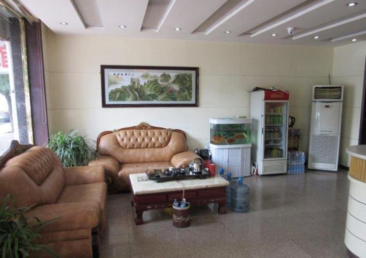 Цанчжоу: Changcheng Busines Hotel