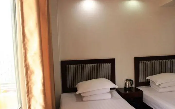 Эньши: Ziyunxin Inn