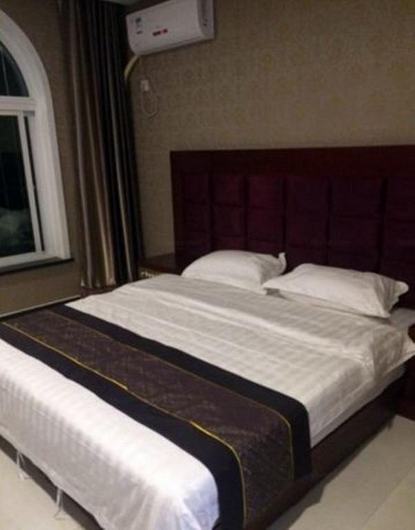 Баодин: An'an Express Hotel