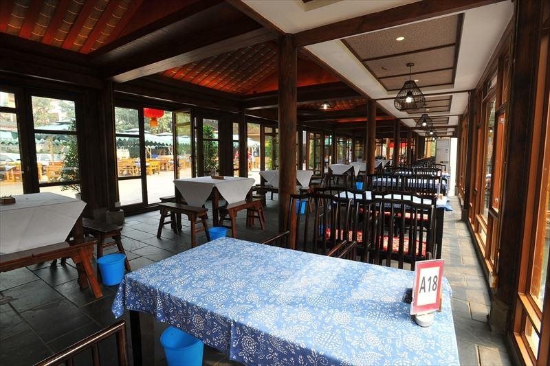 Лешан: Emeishan Donghui Grand Hotel