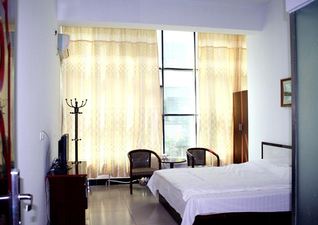 Таншань: Taijin Hotel