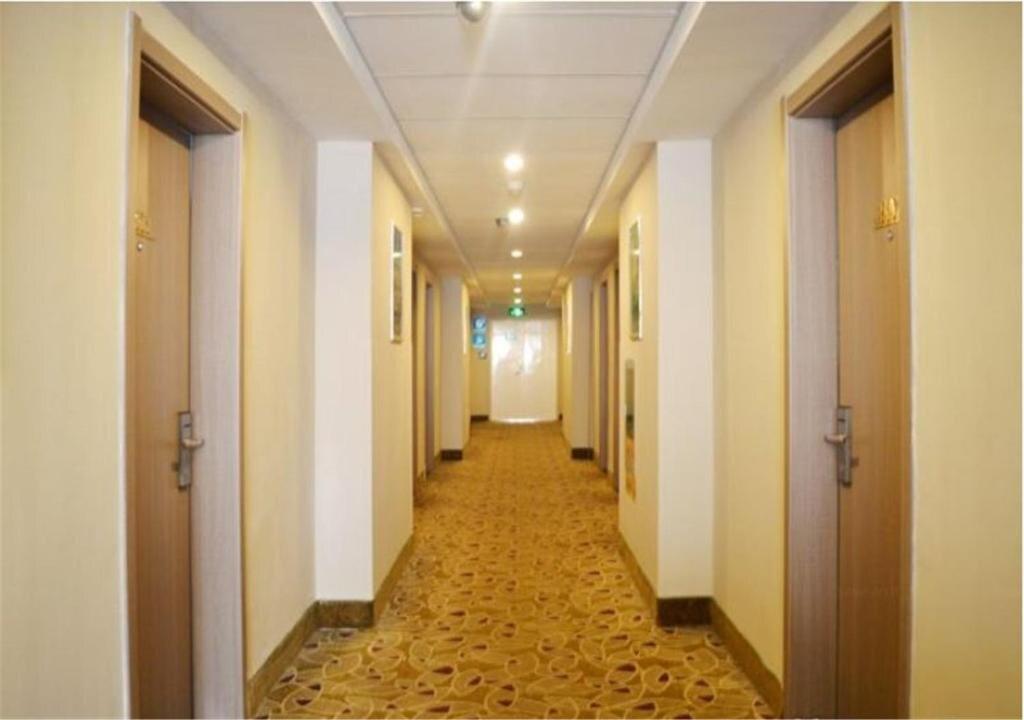 Шицзячжуан: Yijia 365 Hotel Chain (West Street Museum Subway Station Branch)