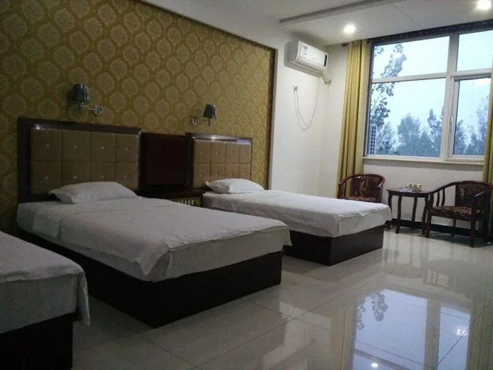 Баодин: Xintai Express Hotel