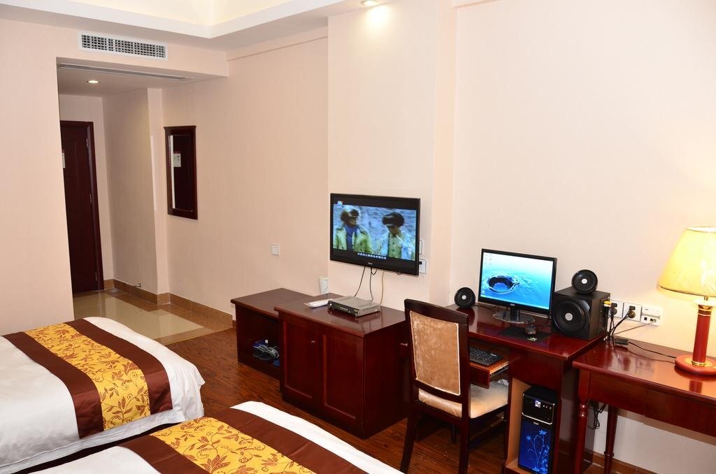 Лунъянь: Xinde Inn