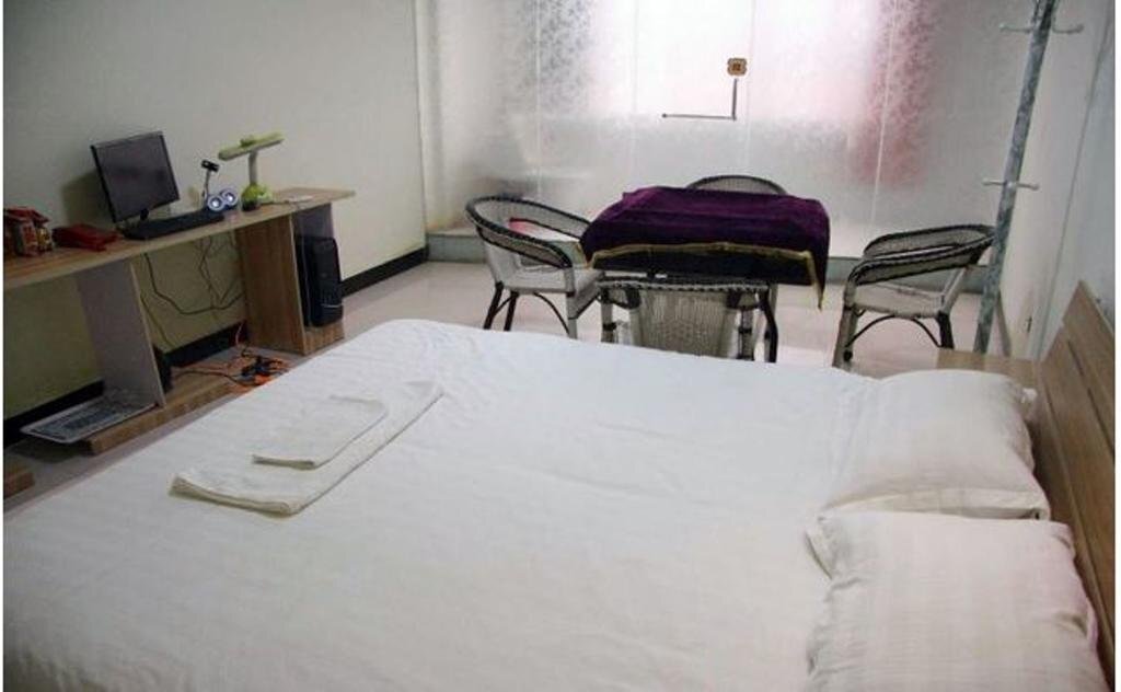 Хандань: Zhenglong Express Hotel