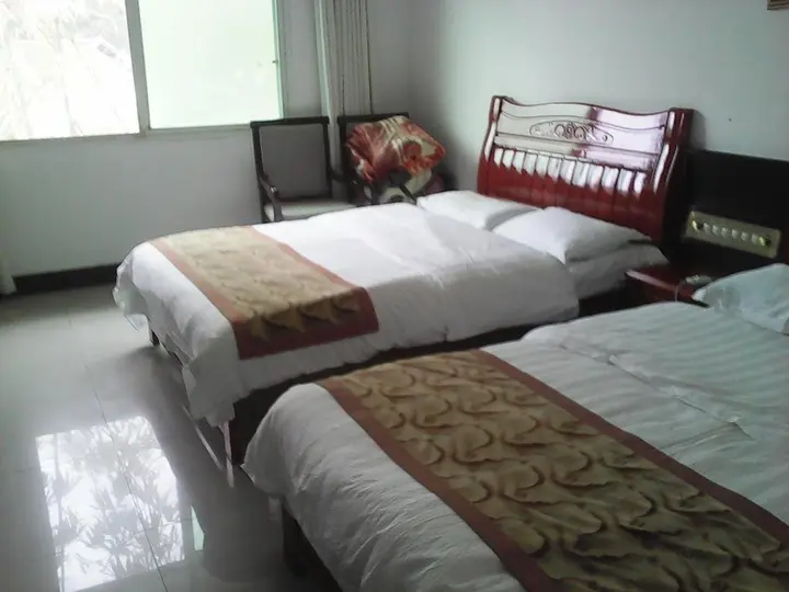 Ибинь: Shunan Zhuhai Home Inn