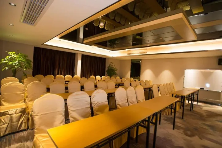 Гуйлинь: Days Hotel by Wyndham Guilin