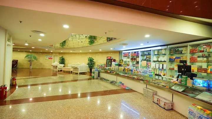 Гуйлинь: GuiLin HongKong Hotel