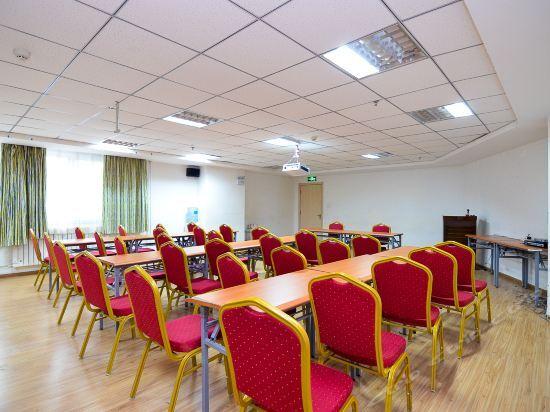 Лоян: Grace Inn Luoyang Branch