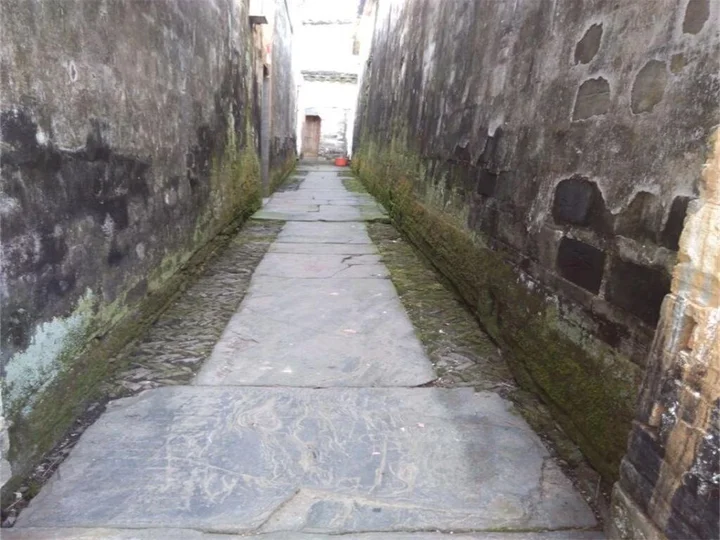 Шанграо: Wuyuan Yawanju Inn