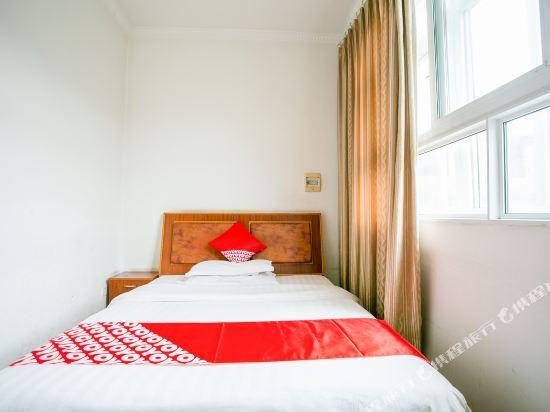 Яань: Ya'an Hongxing Hotel