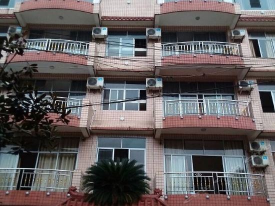 Яань: Ya'an Hongxing Hotel