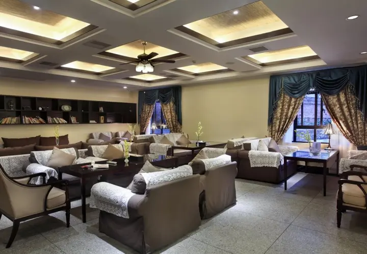 Гуйлинь: Mansion 1940