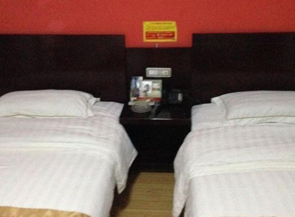Ичан: Jiu Tian Business Hotel